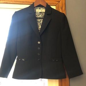 Tahari Navy blazer